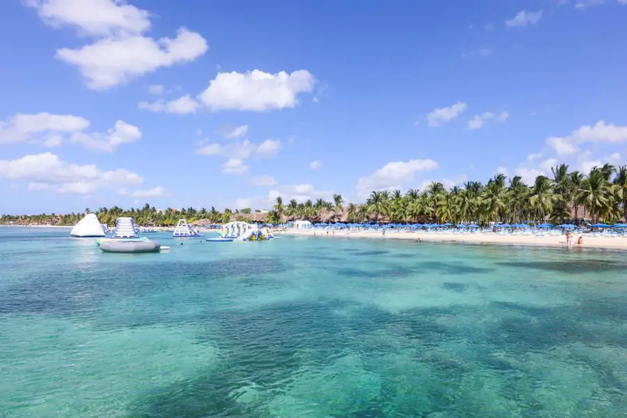 Paradise Beach Club In Cozumel
